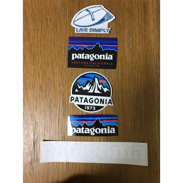 patagonia(パタゴニア)のいろな様　パタゴニア　ステッカー スポーツ/アウトドアのアウトドア(登山用品)の商品写真