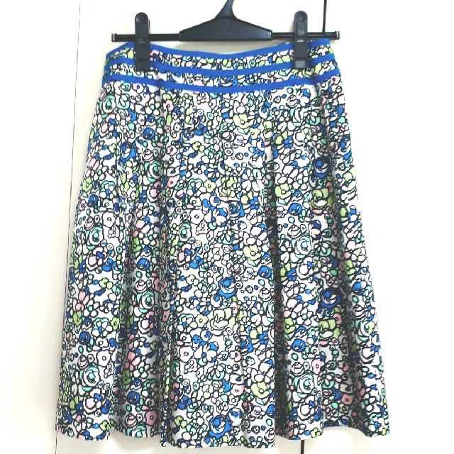 M'S GRACY(エムズグレイシー)のMS GRACY 花柄スカート レディースのスカート(ひざ丈スカート)の商品写真
