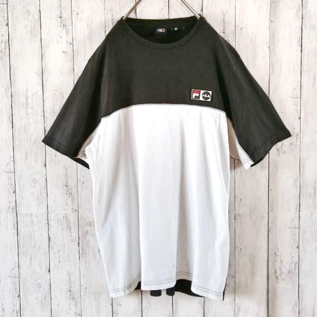 FILA(フィラ)の《人気 古着》FILA フィラ ロゴTシャツ 半袖 海外 オーバーサイズ メンズのトップス(Tシャツ/カットソー(半袖/袖なし))の商品写真