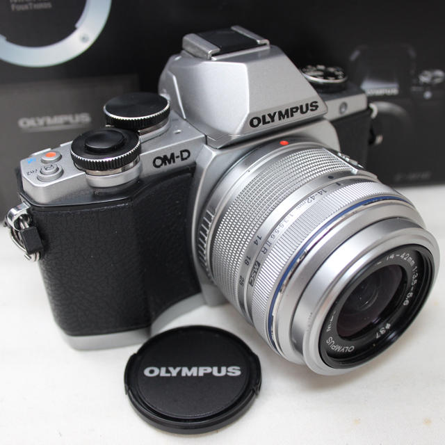 OLYMPUS - ❤️Wi-Fi❤️オリンパス OM-D E-M10 ミラーレスカメラの+