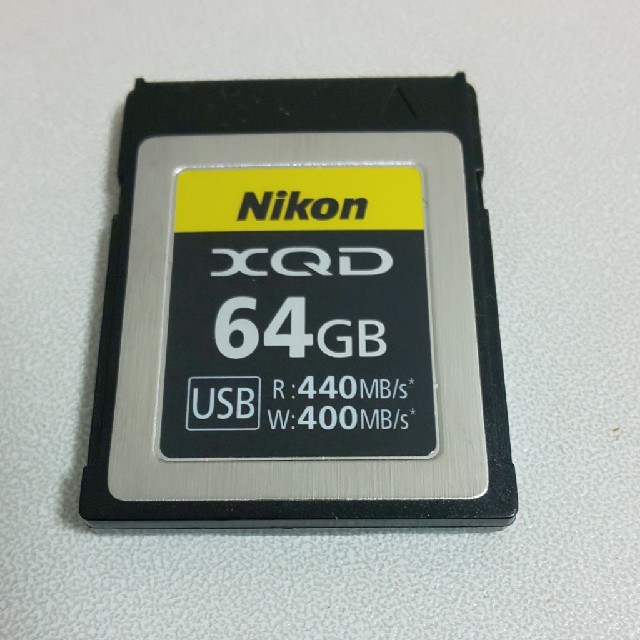 Nikon(ニコン)のNikon XQDカード 64GB 中古品 スマホ/家電/カメラのカメラ(その他)の商品写真