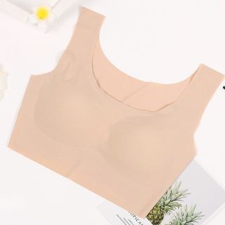 新品 伸縮性 シームレスブラ ナイトブラ♡(ブラ)