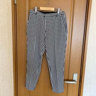 ジーユー(GU)のGU ジーユー　ギンガムチェックパンツ　アンクルパンツ　テーパードパンツ(クロップドパンツ)