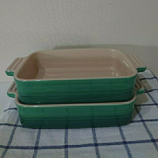 LE CREUSET(ルクルーゼ)のル・クルーゼ グラタン皿 【2枚セット】 インテリア/住まい/日用品のキッチン/食器(食器)の商品写真