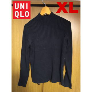 ユニクロ(UNIQLO)のユニクロ　黒セーター　トップス　手渡し427円値引き可(ニット/セーター)