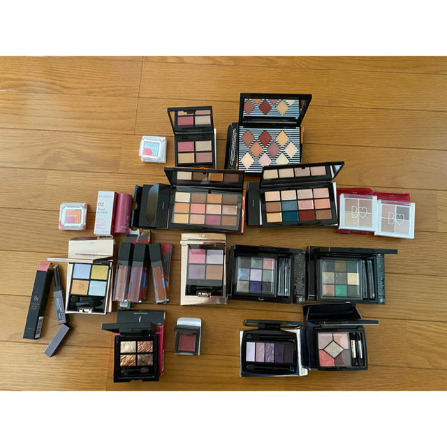 ディオール、ジルスチュアート、NARS、ジバンシイ、three、ルナソル