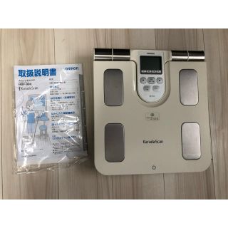 オムロン(OMRON)のオムロン 体重体組成計　hbf-904 ホワイト(体重計/体脂肪計)