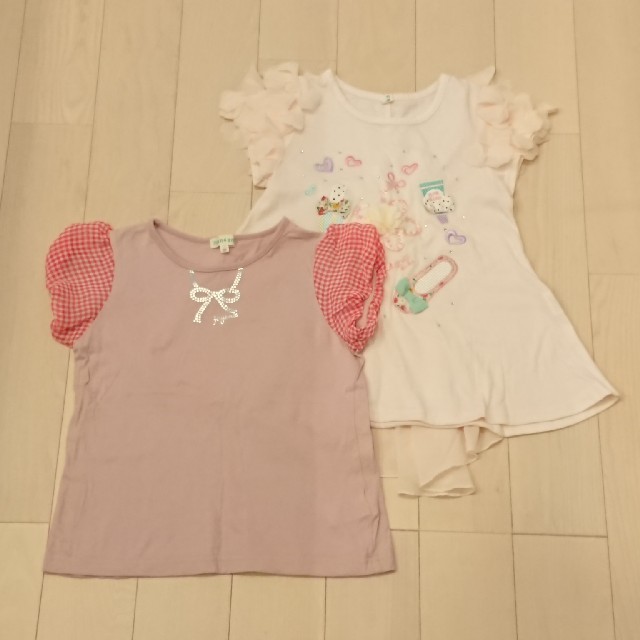 3can4on(サンカンシオン)のこども服 女の子 120cm Tシャツ 2着 キッズ/ベビー/マタニティのキッズ服女の子用(90cm~)(Tシャツ/カットソー)の商品写真