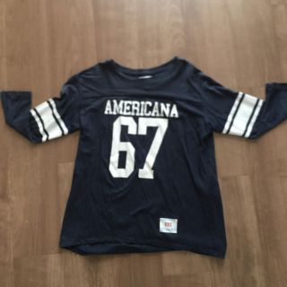 アメリカーナ(AMERICANA)のアメリカーナ　フットボールTシャツ　ネイビー(Tシャツ(長袖/七分))