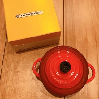 ルクルーゼ(LE CREUSET)の新品　ル・クルーゼ　ミニココット　赤　レッド　直径10cm 小鍋(食器)