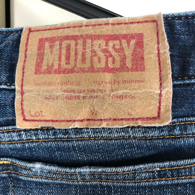 moussy(マウジー)のジーンズ レディースのパンツ(デニム/ジーンズ)の商品写真