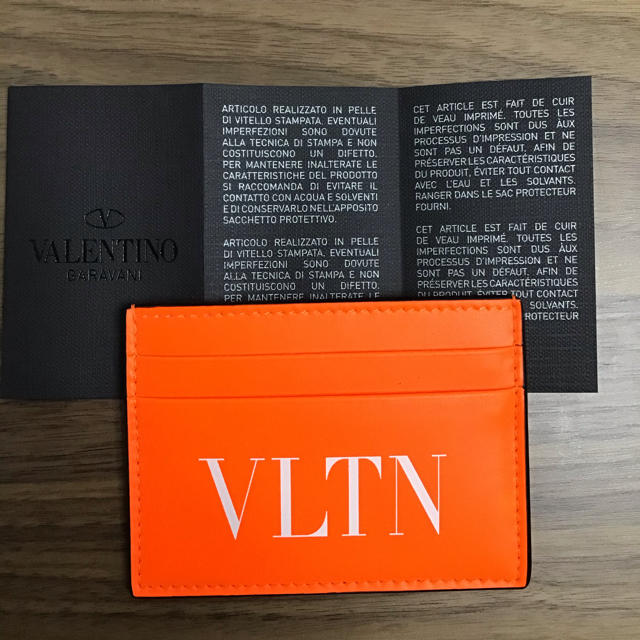 新品未使用　VLTN VALENTINO レザーカードケース　20SS