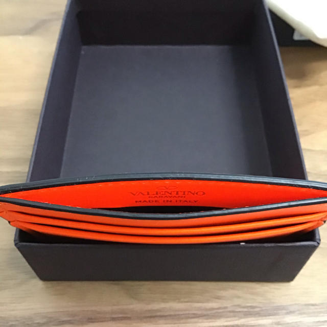 新品未使用 VLTN VALENTINO レザーカードケース 20SS 3