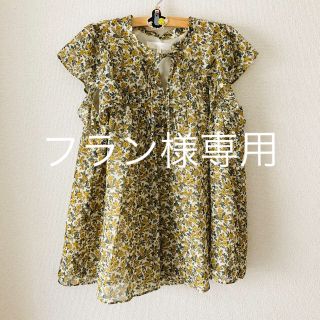 グローブ(grove)のブラウス　シフォン　小花柄(シャツ/ブラウス(半袖/袖なし))