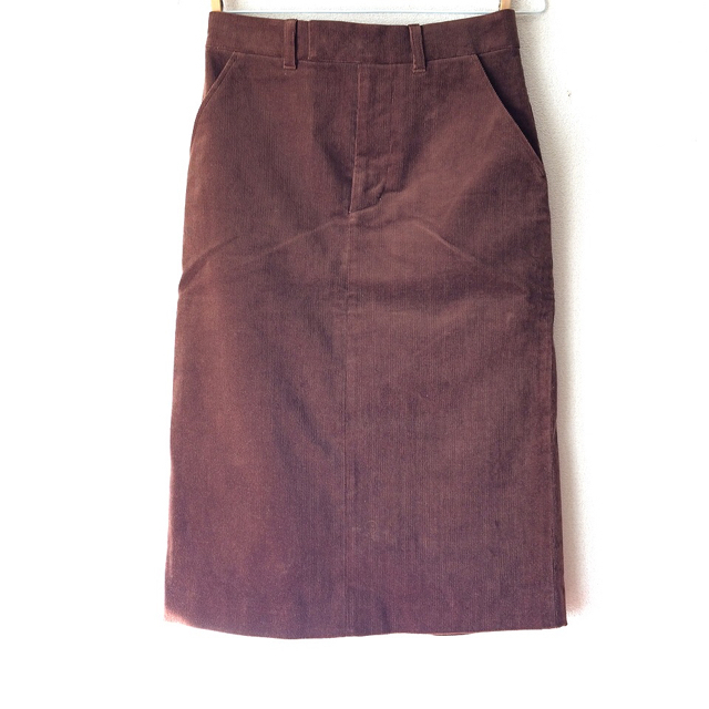 MERVEILLE H.(メルベイユアッシュ)のMERVEILLE H.スリットスカート レディースのスカート(ひざ丈スカート)の商品写真