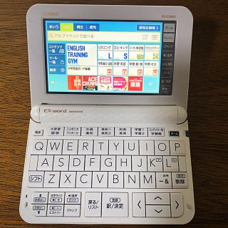 カシオ(CASIO)のカシオ　中学生向け電子辞書　XD-Z3800WE （専用カバー付）(その他)