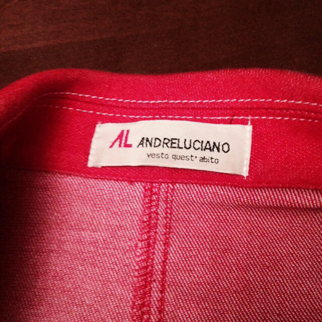 ANDRE LUCIANO(アンドレルチアーノ)のアンドレルチアーノジャケットアンサンブル レディースのジャケット/アウター(テーラードジャケット)の商品写真