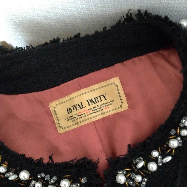 ROYAL PARTY(ロイヤルパーティー)の最終値下げ《ROIYAL PARTY》ノーカラー　ツイード　ジャケット レディースのジャケット/アウター(ノーカラージャケット)の商品写真