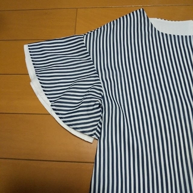 cecile(セシール)の婦人 トップス ストライプ レディースのトップス(Tシャツ(半袖/袖なし))の商品写真