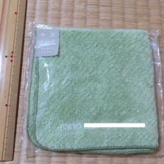 イマバリタオル(今治タオル)のモスグリーンのタオルハンカチ　今治タオル(タオル/バス用品)