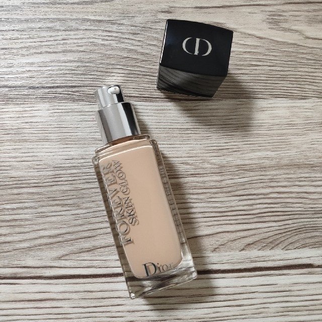 Dior(ディオール)のDior リキッドファンデーション コスメ/美容のベースメイク/化粧品(ファンデーション)の商品写真