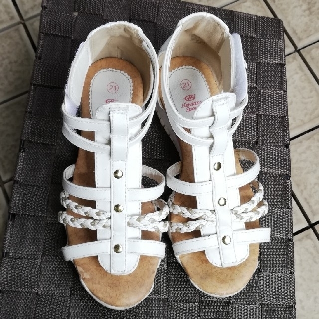 Hawkins サンダル 女の子 白 21センチ の通販 By はなちゃん26 S Shop ホーキンスならラクマ Hawkins サンダル 女の子 白 21センチ の通販 By はなちゃん26 S Shop ホーキンスならラクマ