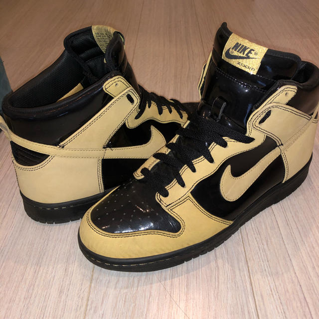 DUNK HI PREMIUM