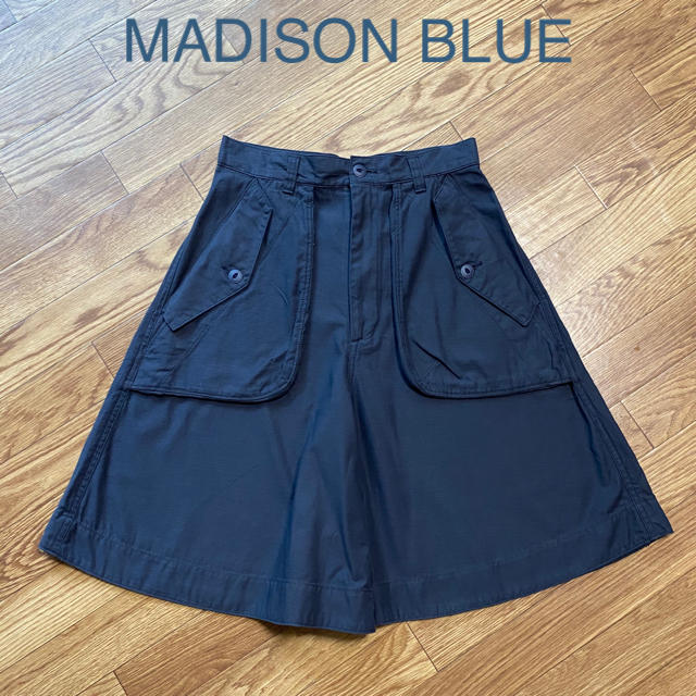 MADISONBLUE(マディソンブルー)の【MADISON BLUEマディソンブルー】ミリタリーキュロット//02 レディースのパンツ(キュロット)の商品写真