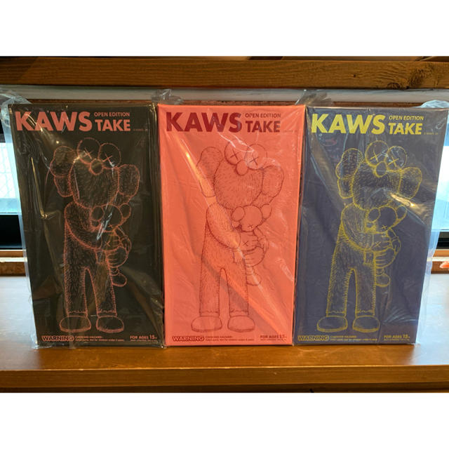 KAWS TAKE Companion Figures 3体セット