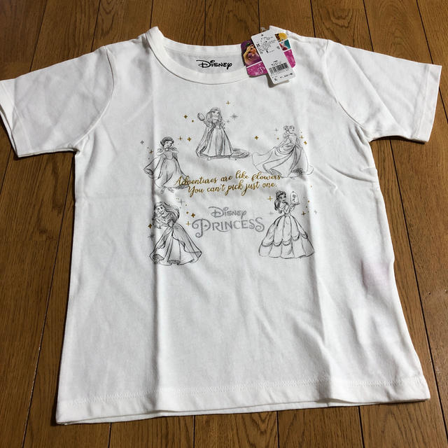 GLOBAL WORK(グローバルワーク)の新品、未使用、タグ付き！グローバルワーク　プリンセスTシャツ キッズ/ベビー/マタニティのキッズ服女の子用(90cm~)(Tシャツ/カットソー)の商品写真