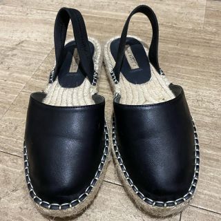 ザラ(ZARA)のZARA BASIC サンダル 39センチ(サンダル)