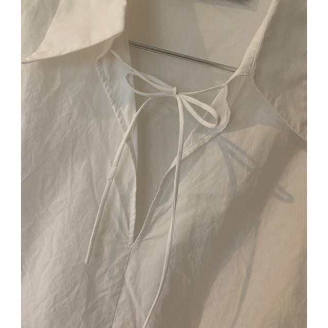 ZARA(ザラ)の☆セール 30%OFF☆【古着】ホワイトシャツ　ZARA レディースのトップス(シャツ/ブラウス(長袖/七分))の商品写真
