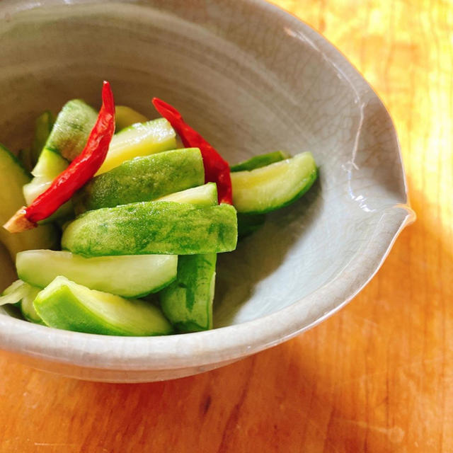 摘果メロン 静岡産 1ｋｇ強 食品/飲料/酒の食品(野菜)の商品写真