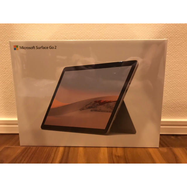 Microsoft(マイクロソフト)の新品未開封　Microsoft Surface Go2 4GB/64GB スマホ/家電/カメラのPC/タブレット(タブレット)の商品写真