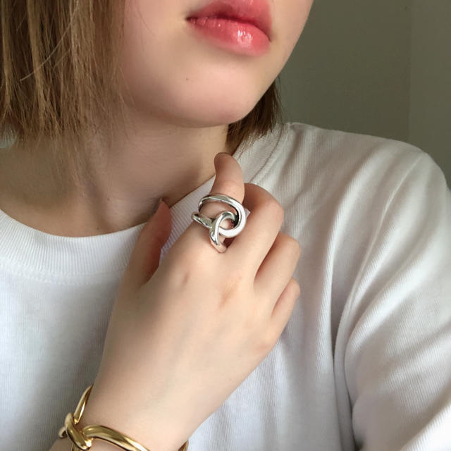 moussy(マウジー)の✴︎大ぶりリング　シルバー　ゴールド レディースのアクセサリー(リング(指輪))の商品写真