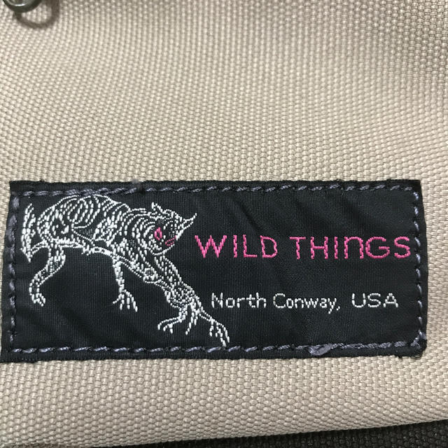 WILDTHINGS(ワイルドシングス)のワイルドシングス　ショルダーバッグ　ベージュ メンズのバッグ(ショルダーバッグ)の商品写真