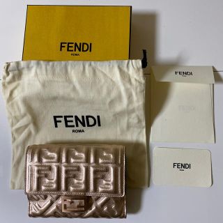 フェンディ(FENDI)のかめーず様専用【新品未使用】FENDI 二つ折り財布 (財布)