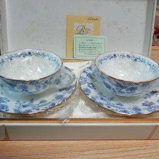 ノリタケ(Noritake)のmikkun 様専用未使用　ノリタケ碗皿ペアーセット(食器)