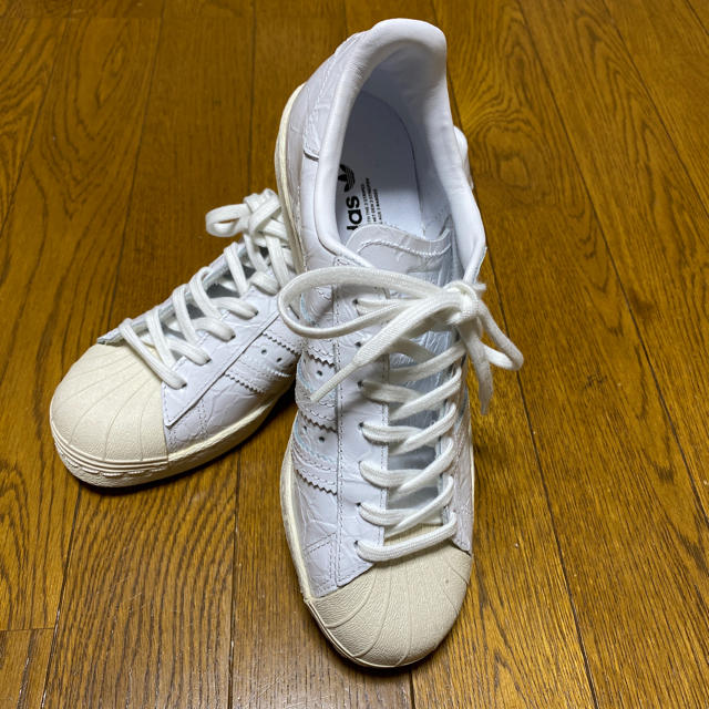 adidas スーパースター ガラスレザー 型押し 23センチの通販 by adidas スーパースター ガラスレザー 型押し 23センチの通販 by