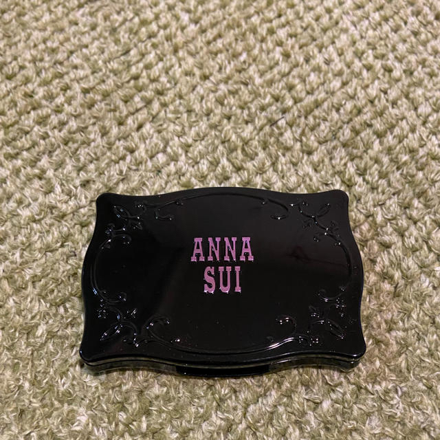 ANNA SUI(アナスイ)のパープル様 専用 ANNA SUI アイシャドウセット コスメ/美容のベースメイク/化粧品(アイシャドウ)の商品写真