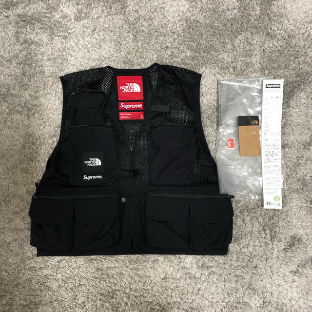 トップスMsize  TNF Cargo Vest