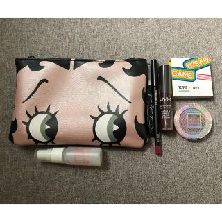 セフォラ(Sephora)のお得！NYCで購入のコスメ7点キット(コフレ/メイクアップセット)