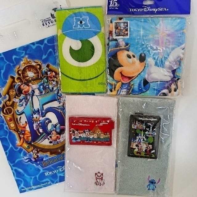 Disney(ディズニー)のDesny ノベルティ 限定品 セット エンタメ/ホビーのコレクション(ノベルティグッズ)の商品写真