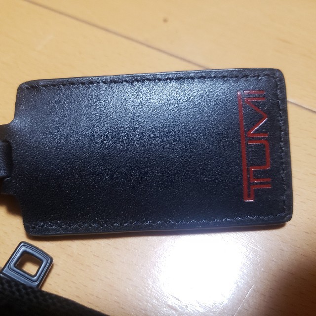 小型肩掛けバック TUMI 3