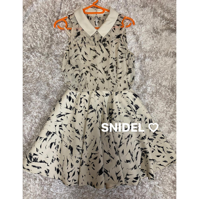 SNIDEL(スナイデル)のSnidel ♡ フレアワンピース レディースのワンピース(ミニワンピース)の商品写真