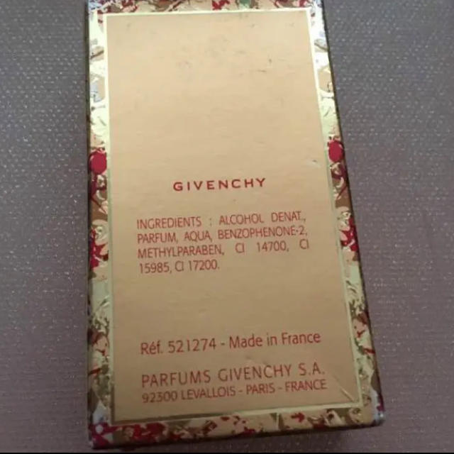 GIVENCHY(ジバンシィ)のORGANZA GIVENCHY 香水 コスメ/美容の香水(香水(女性用))の商品写真