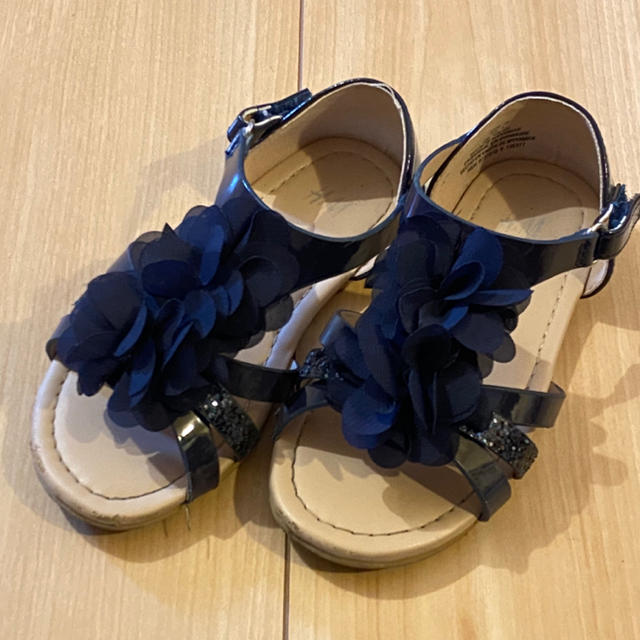 H&M(エイチアンドエム)の専用 USED サンダル H&M キッズ ガール 女の子 16.0cm キッズ/ベビー/マタニティのキッズ靴/シューズ(15cm~)(サンダル)の商品写真