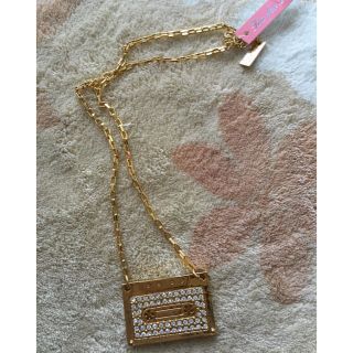 キラキラゴールドカセットテープネックレス