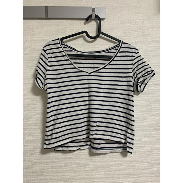 Bershka(ベルシュカ)のBershka☆ショートTシャツ レディースのトップス(Tシャツ(半袖/袖なし))の商品写真