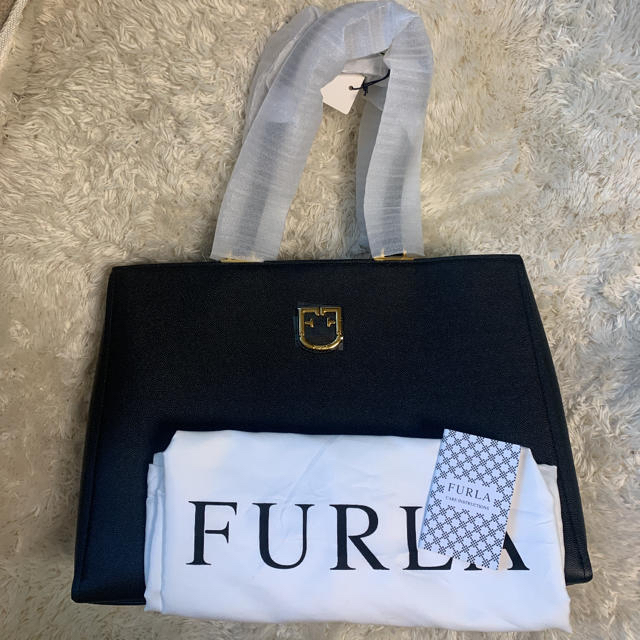 Furla Belvedere 新品、未使用　タグ付き　A4ok!